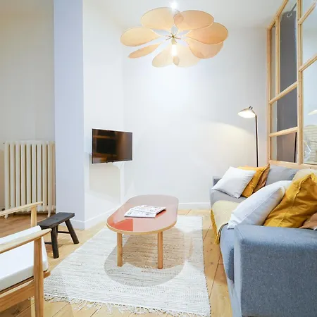Parisuites Canal Saint Martin Luxe & Chic & Cosy Apartment *